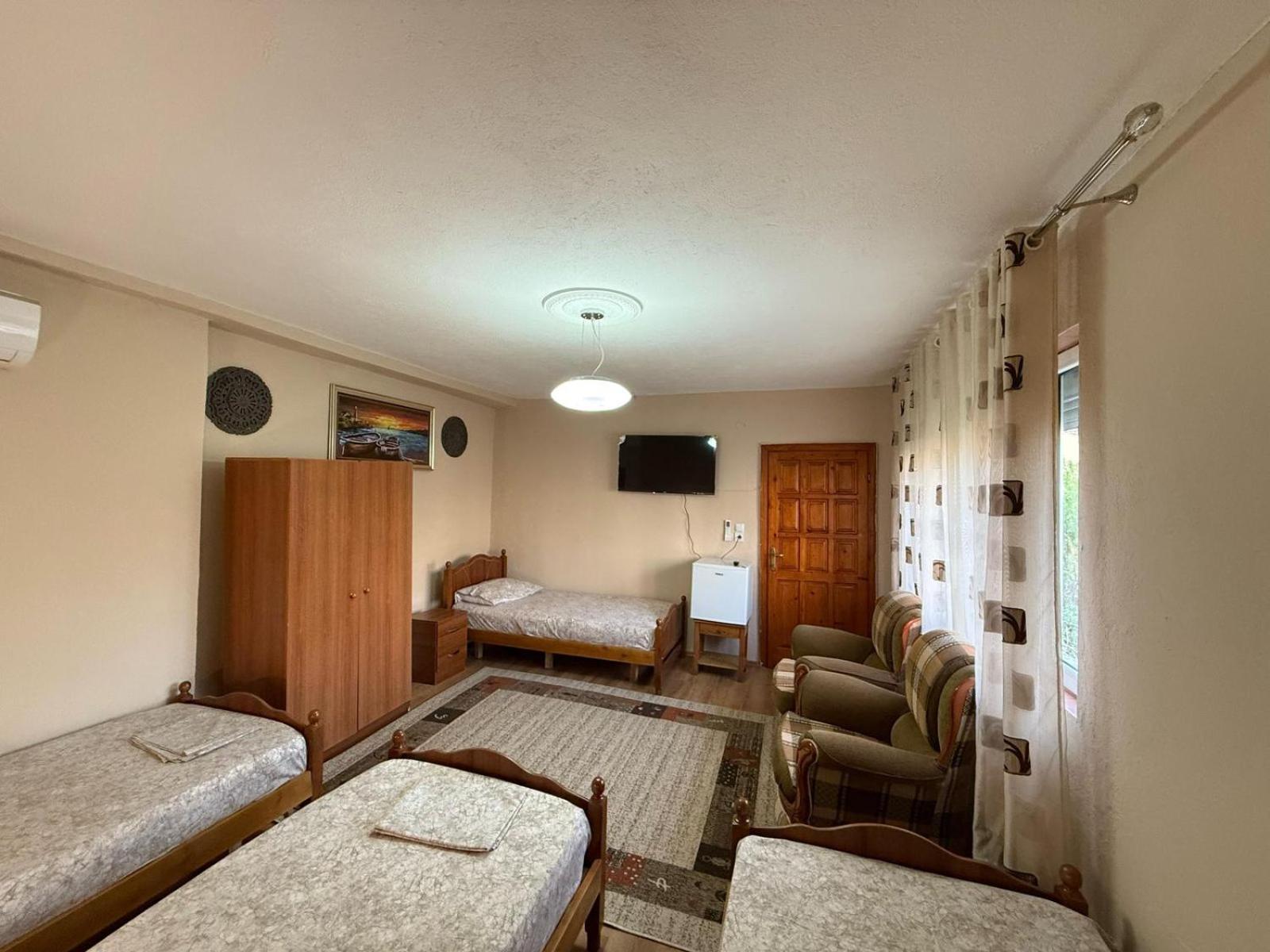 Shkodra Guest House & Trips 외부 사진