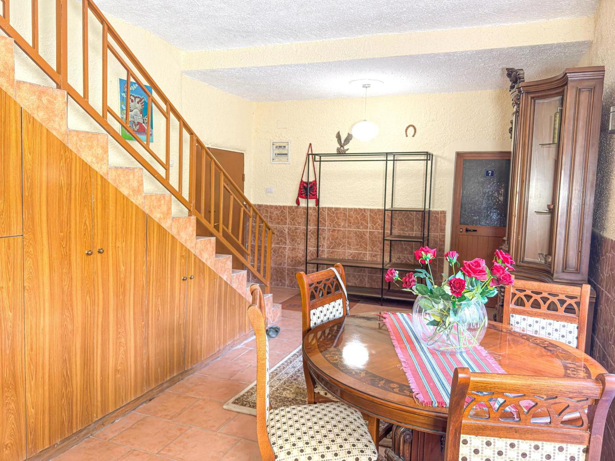 Shkodra Guest House & Trips 외부 사진